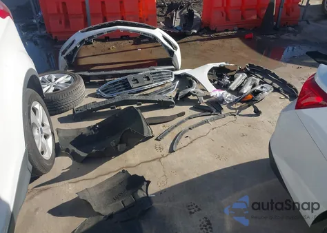 2017 Chevrolet Malibu 1Lt z USA, uszkodzony, nr VIN 1G1ZE5ST9HF258449